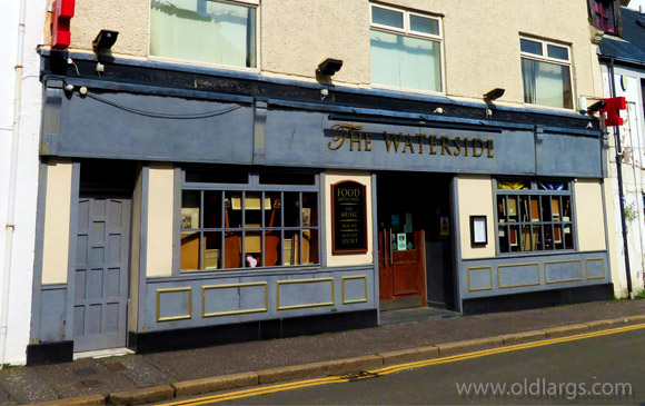 the waterside pub